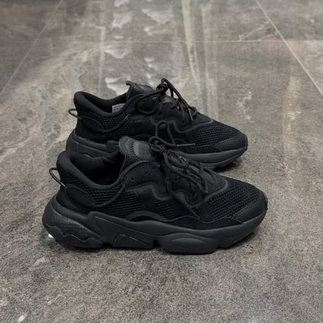 Adidas Ozvego