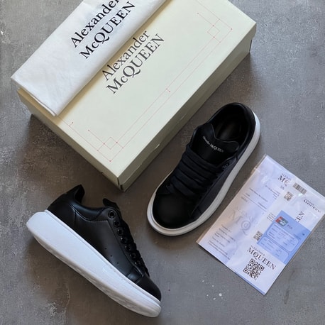 Alexander Mcqueen