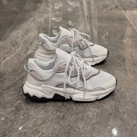 Adidas Ozvego