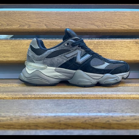 New Balance 9060 Modeli