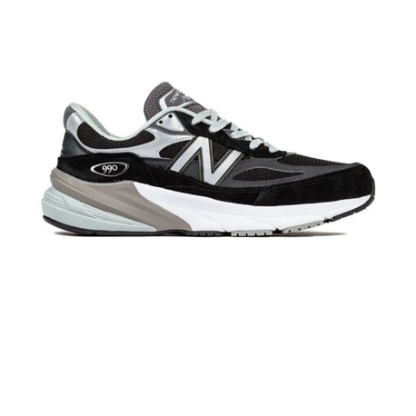 New Balance 990 V6