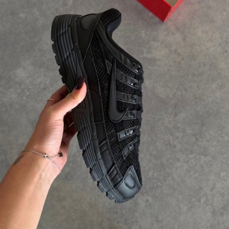 Nike P 6000