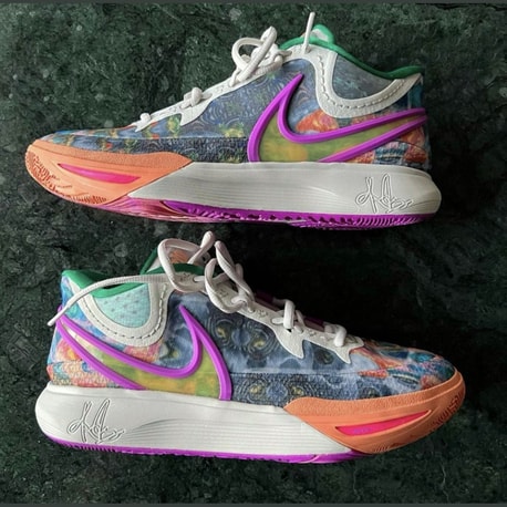 Nike Kyrie 8